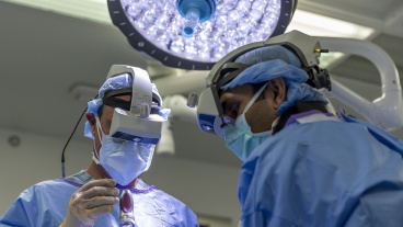 New Technology Simulates X-Ray Vision for Surgeons