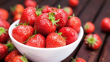 Strawberries May Help Fend Off Alzheimer's 